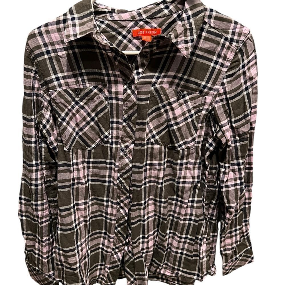 Joe Fresh‎ long sleeved flannel shirt in olive green and pink sized medium